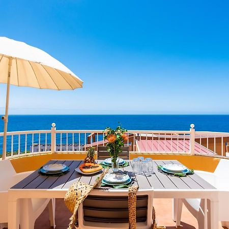 Beachfront Triplex With Swimming Pool & Parking Radazul Bagian luar foto
