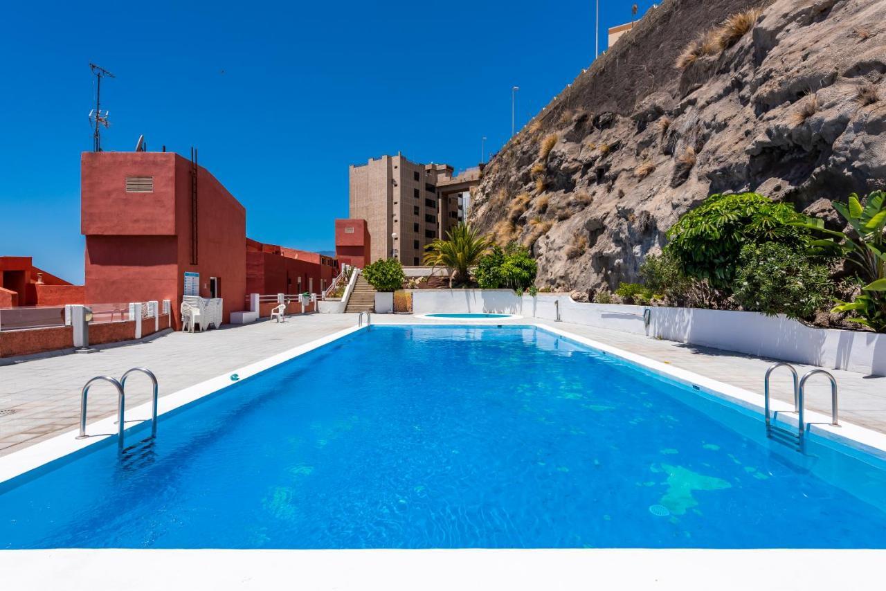 Beachfront Triplex With Swimming Pool & Parking Radazul Bagian luar foto