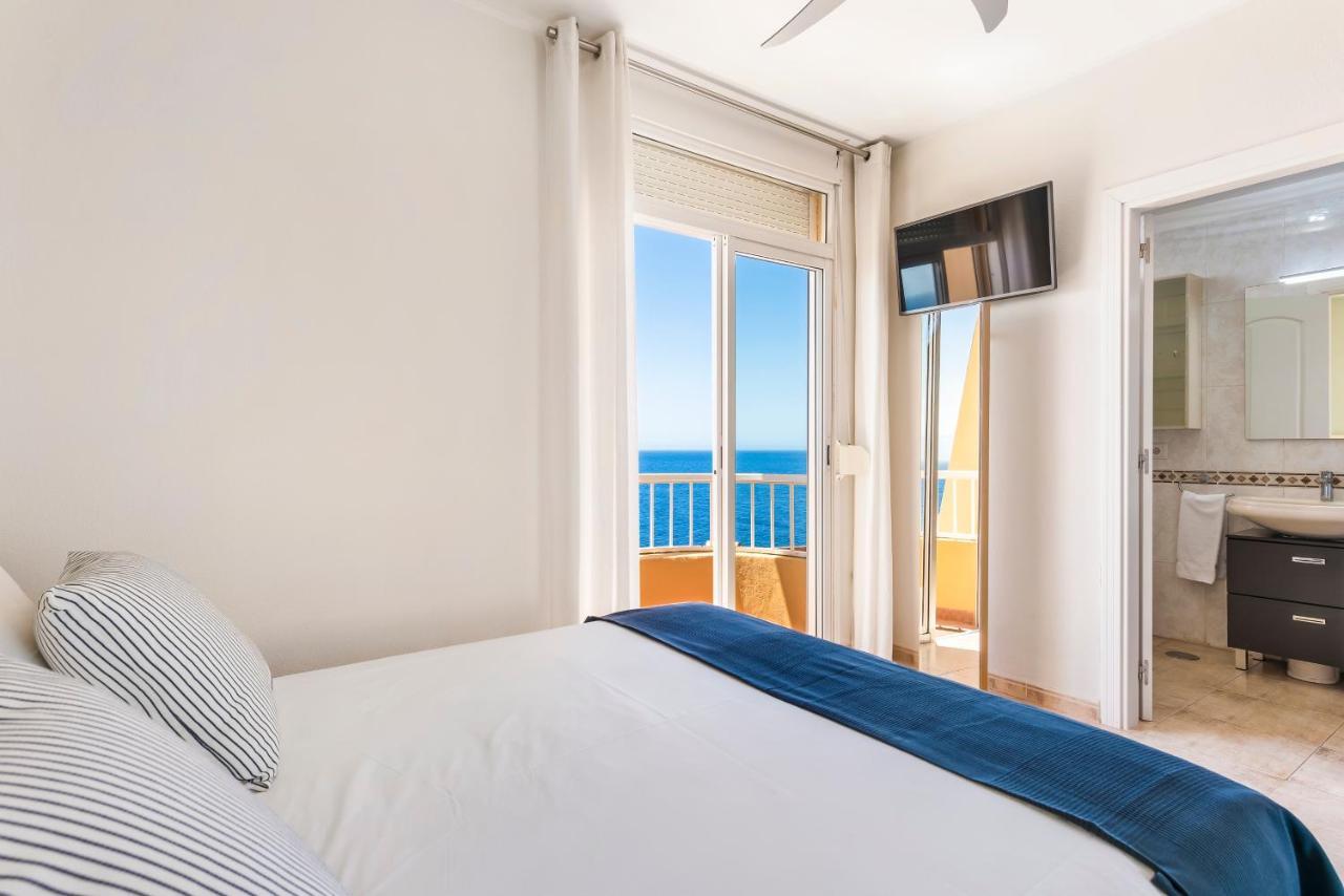 Beachfront Triplex With Swimming Pool & Parking Radazul Bagian luar foto