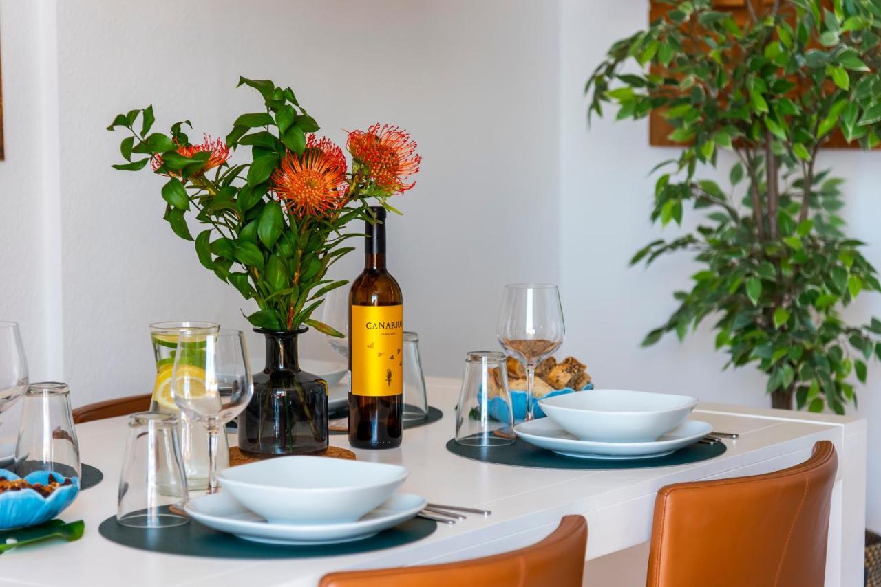 Beachfront Triplex With Swimming Pool & Parking Radazul Bagian luar foto